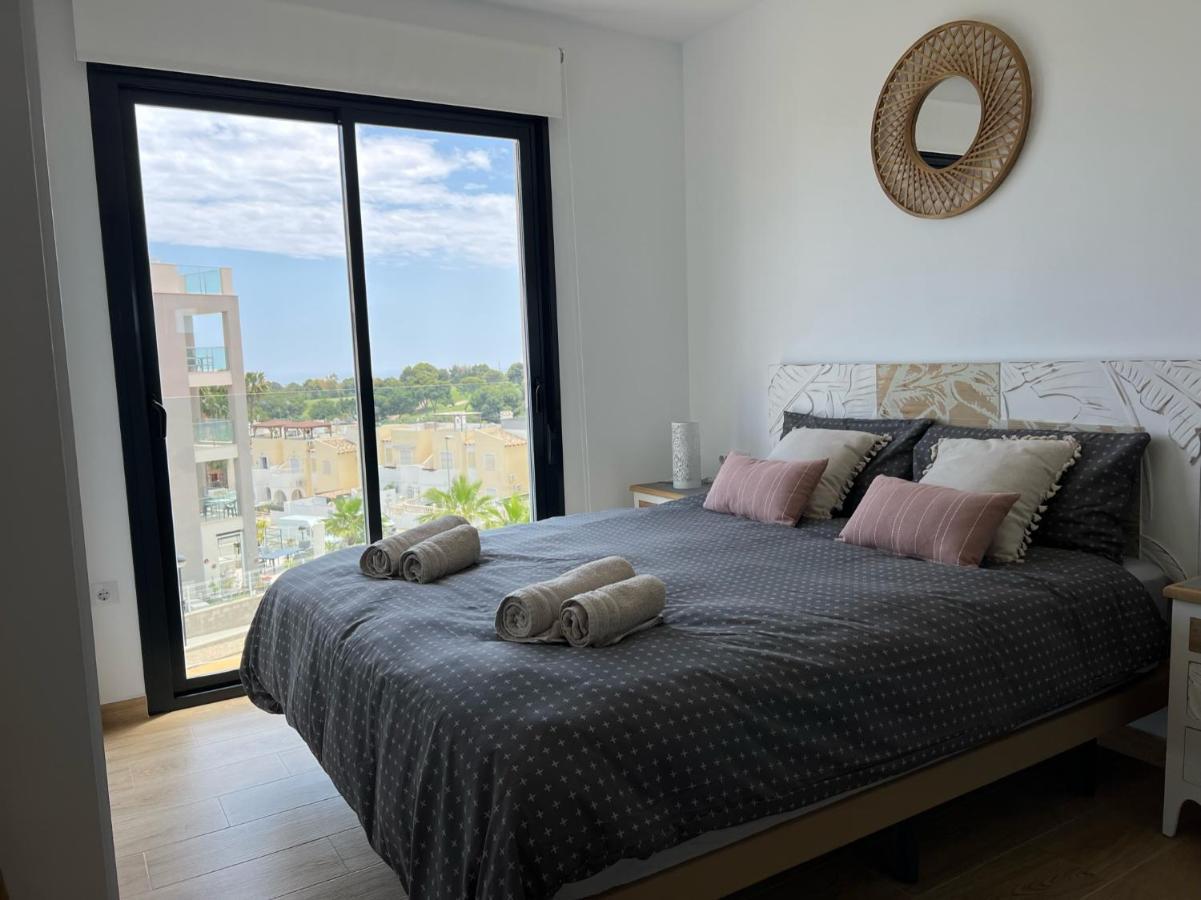 Luxurious Flat & Private Rooftop In Villamartin Orihuela Costa Dehesa de Campoamor  Экстерьер фото