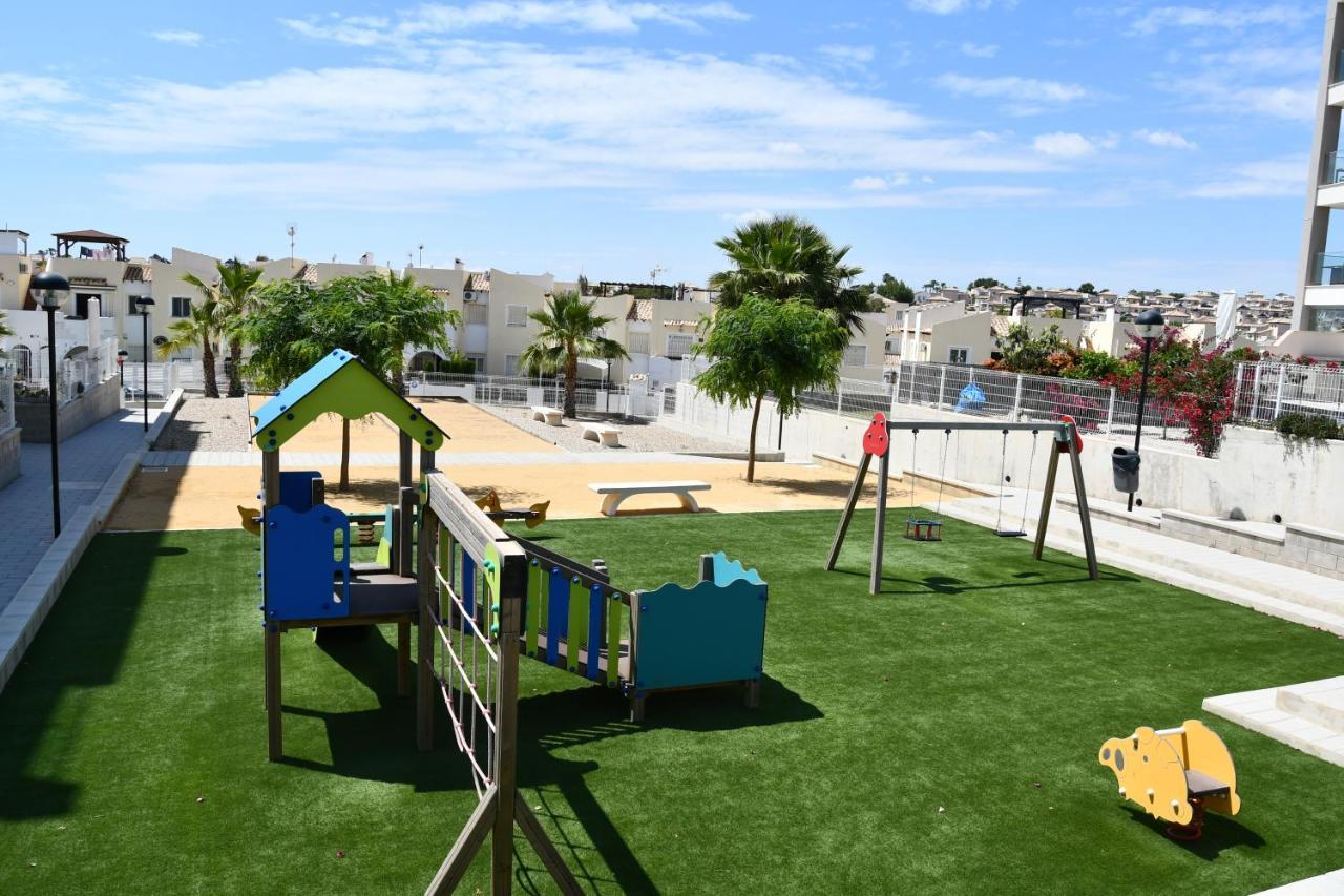 Luxurious Flat & Private Rooftop In Villamartin Orihuela Costa Dehesa de Campoamor  Экстерьер фото
