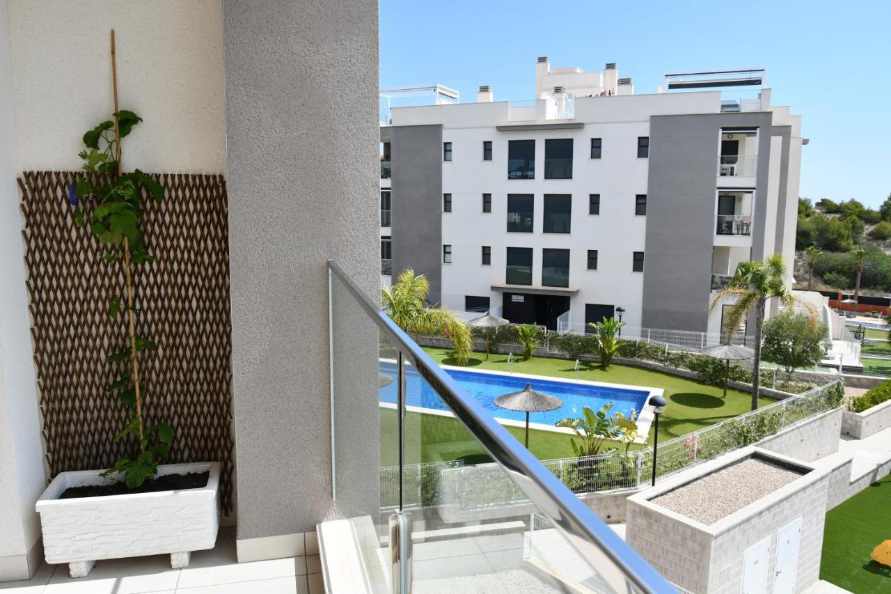 Luxurious Flat & Private Rooftop In Villamartin Orihuela Costa Dehesa de Campoamor  Экстерьер фото
