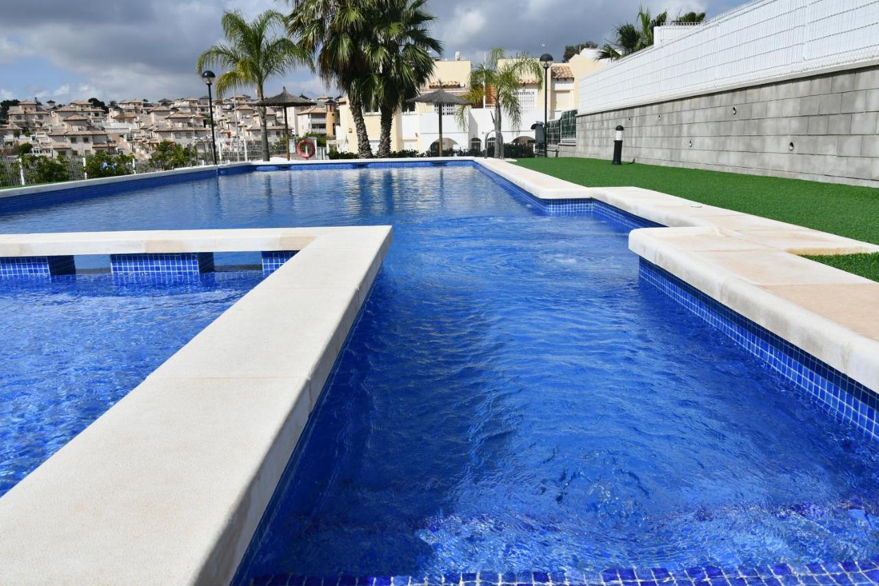 Luxurious Flat & Private Rooftop In Villamartin Orihuela Costa Dehesa de Campoamor  Экстерьер фото